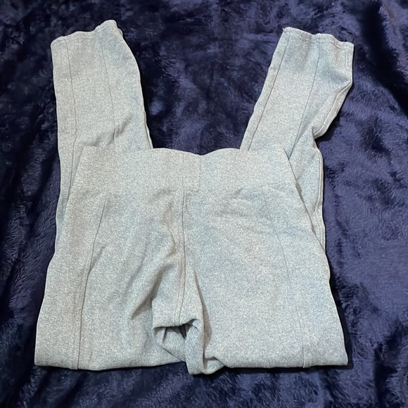 Guess Gray Pants Leggings Size XS - Picture 1 of 5
